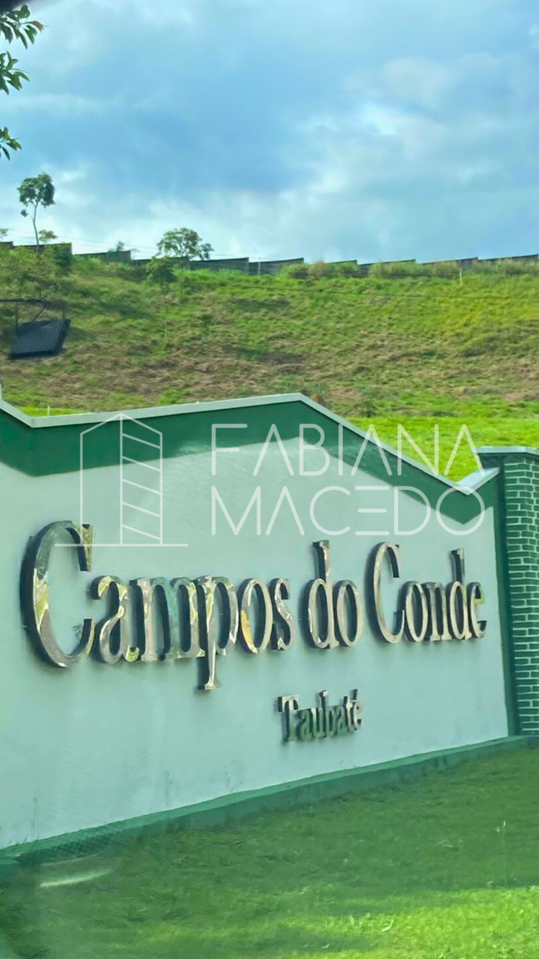 Terreno a venda no condomínio Campos do Conde Taubaté