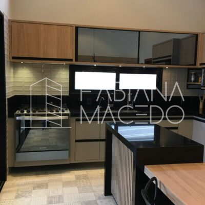 Casa na melhor localização do Condomínio Ouroville em Taubaté