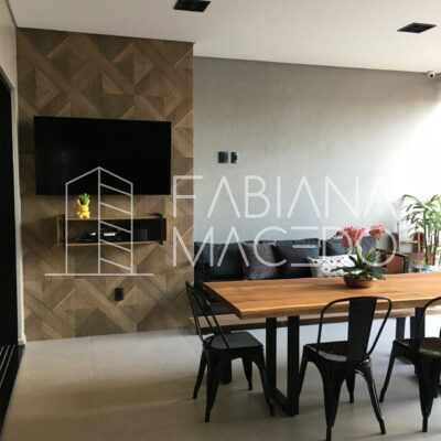 Casa na melhor localização do Condomínio Ouroville em Taubaté