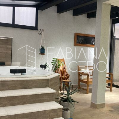 Sobrado a venda no condomínio Ouroville